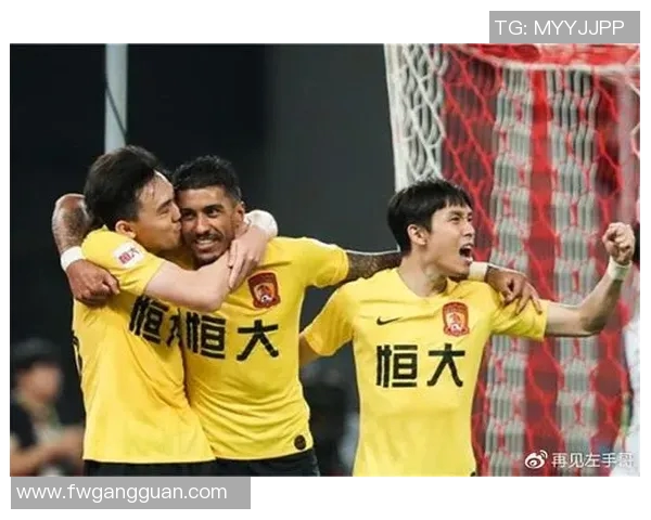 成都与重庆羽毛球队赛后复盘团队协作的成功与不足分析